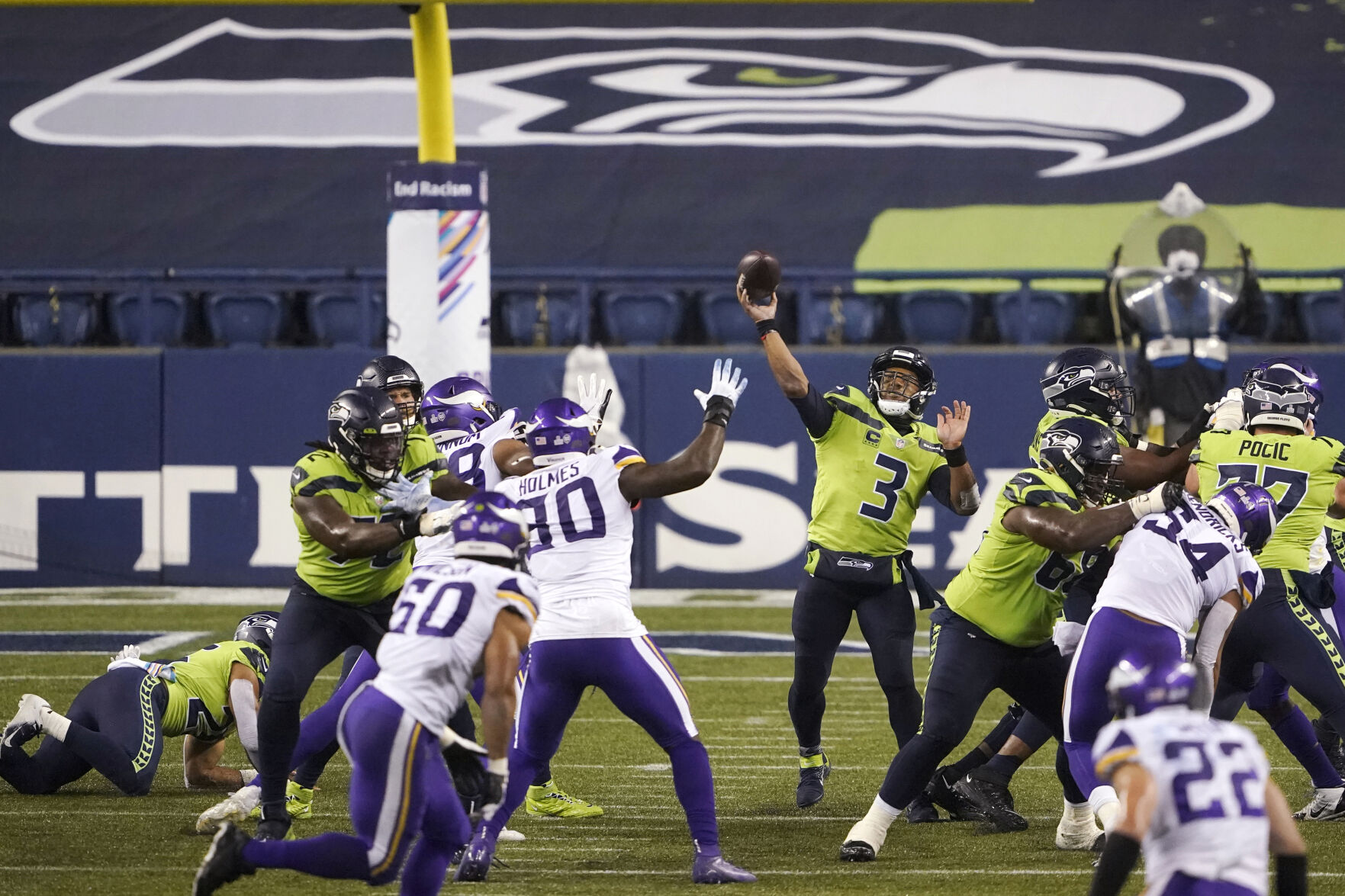 Russell Wilson Vikings vs. Seahawks